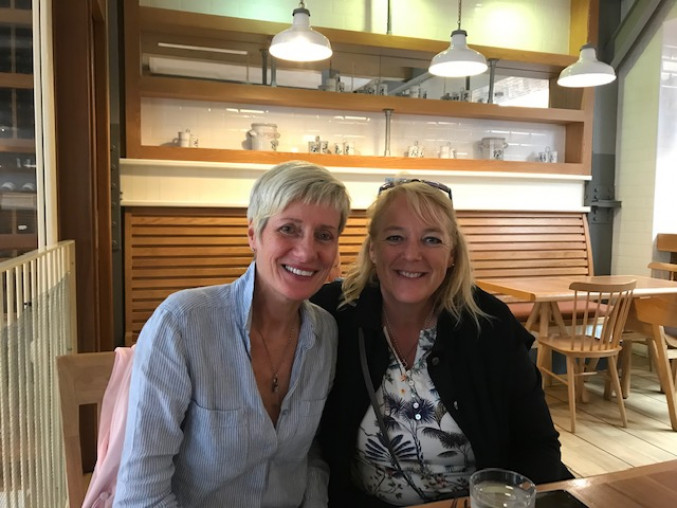 Exchange with GRANDER® distribution partner Julia McAndrew (left) and export manager Heidemarie Grander (right) in Ireland